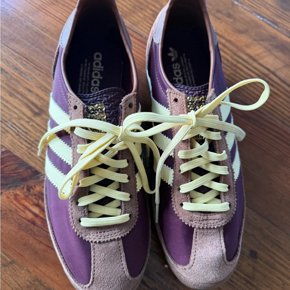 Adidas SL72 OG Shoes 

Maroon / Almost Yellow / Preloved Brown - Picture 3 of 6